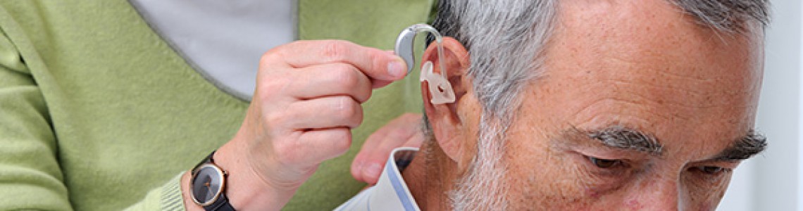 ¿Llevar audífonos puede dañar el oído?