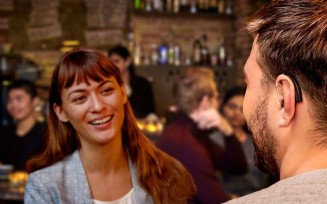 Is it better to have a custom hearing or behind the ear? Is it better to have a custom hearing or behind the ear?