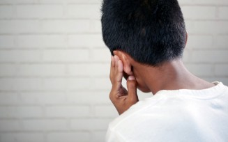 El meus audiòfons xiulen, què faig?