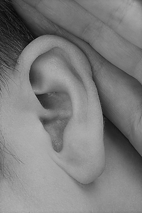 Limpiarse los oídos correctamente